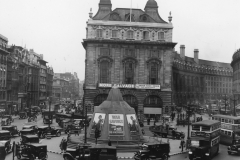 Piccadilly circus