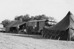 lab set up at epernoy. Sept 1944.