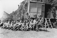 fighter pilots in front of operations 2. may 1944