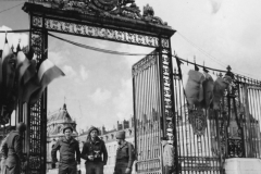 by gate to place palace in Versailles. Sept 1944